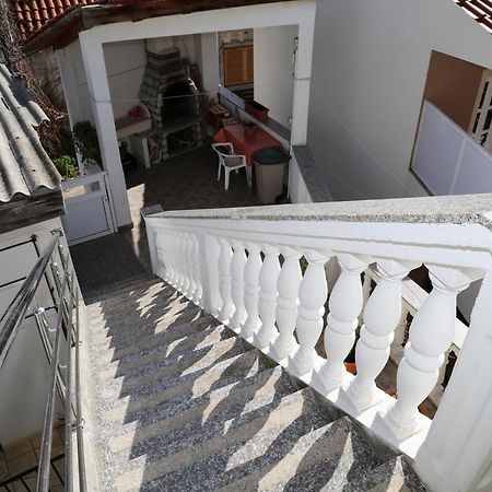 Apartments By The Sea Milna, Hvar - 12244 外观 照片