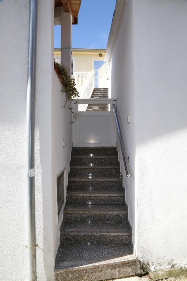 Apartments By The Sea Milna, Hvar - 12244 外观 照片